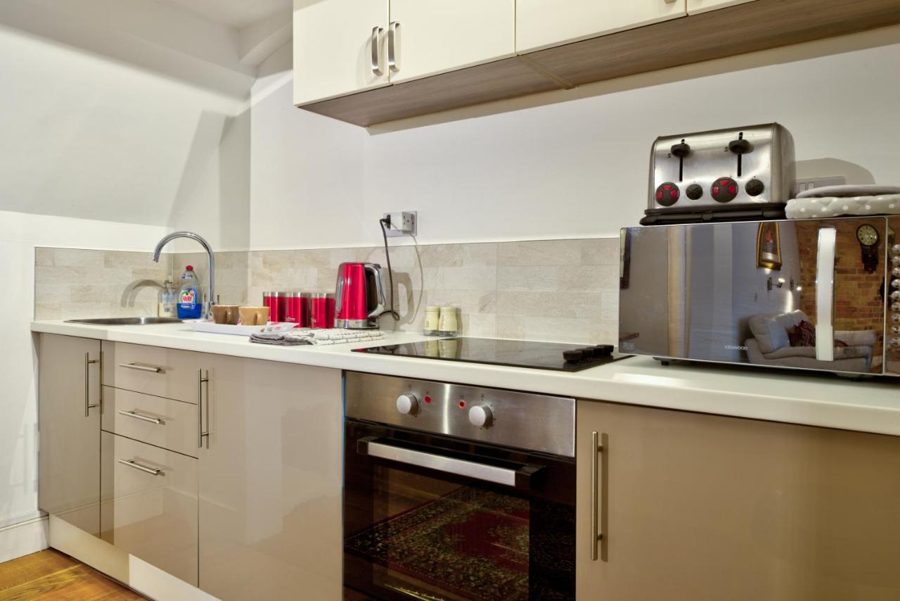 Stylish Town Centre Stay - 2-Bed Luxury Suite With Wifi Stamford Exterior foto